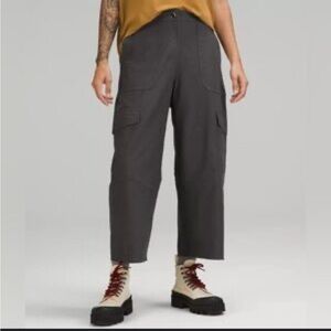 Unpublished cargo pants size 25”